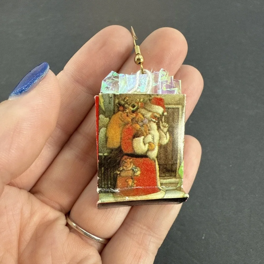 Vintage Christmas Santa Clause Gift Bag Dangle Pierced Earrings